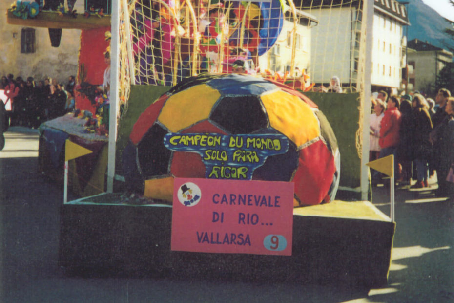 Carnevale di Rio... Vallarsa 1995 Gruppo Carnevalesco